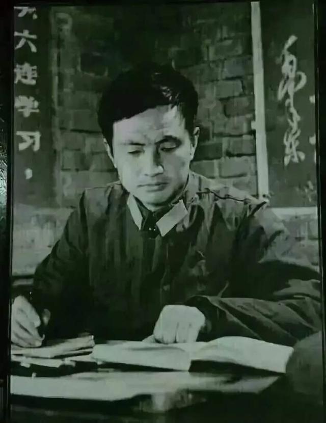 孟晚舟和姚安娜是一个妈妈（孟晚舟回国姚安娜写错字被嘲）(14)