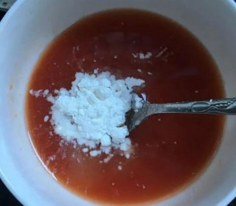 ​糖醋丸子的正宗做法（酸甜适口的糖醋丸子）
