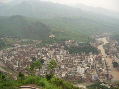 ​云南省昭通市彝良县地理位置（云南省昭通市彝良县介绍）