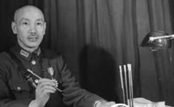 蒋介石为什么一辈子不吸烟不饮酒没什么不良嗜佳