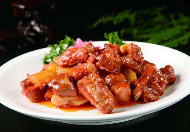 三、美食推荐