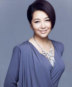 ​江珊和靳东亲密照片（江珊和靳东痴恋5年）