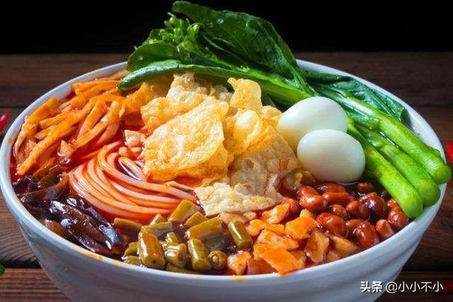螺蛳粉里面什么东西是臭的（螺蛳粉里面有没有螺蛳肉的成分）