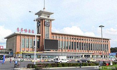 ​中国十二个特等火车站，谁最有设计感？谁最符合当地特色？