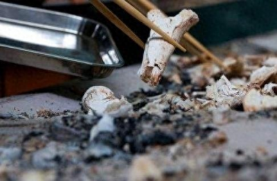 ​人被火化后变成的骨灰，到底是什么？骨灰最后又会变成什么？
