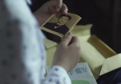 ​《父母爱情》：安杰书中的那张照片到底是谁？这个解释最合理