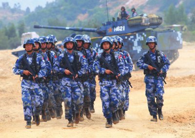 ​中国人民解放军海军陆战队！