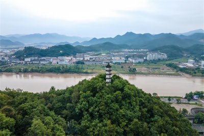 ​临海市属于哪个省（浙江临海，一座被严重低估的旅游城市，藏着不输5A景区的景