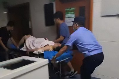 ​孕妇家中羊水破裂 危急关头民警火速护送就医