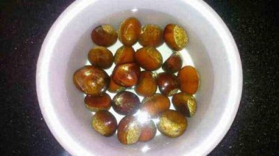 ​栗子如何煮才能轻易去皮 教你几招