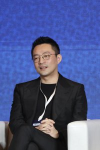 ​汪小菲称自己特别容易满足：我本身也是满族人