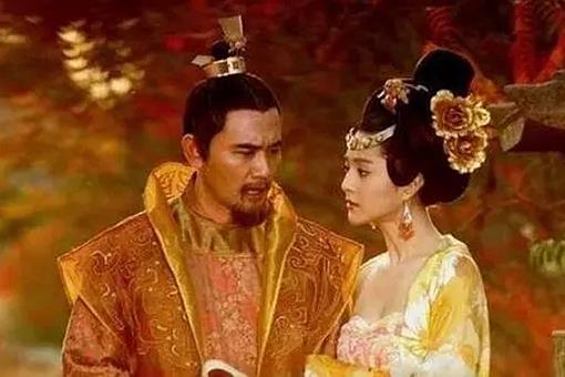 纳兰容若的木兰花词中的锦衣郎指的是谁?