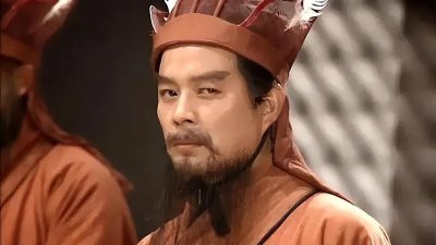 ​袁术与袁绍的关系（袁术和袁绍是亲兄弟吗）