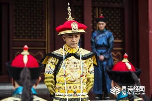 嘉庆继位后,与太上皇乾隆关系怎么样?
