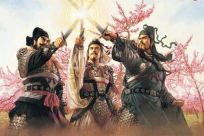 ​后来加入刘关张的诸葛亮,是如何融入这个铁三角的?
