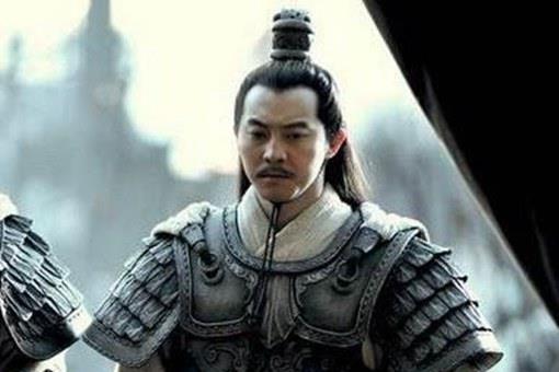 张昭辅佐孙权36年,为什么当不上宰相?