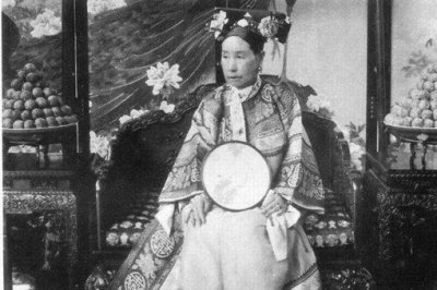 ​慈禧曾经下令禁止缠足?为什么最终还是没能禁止?