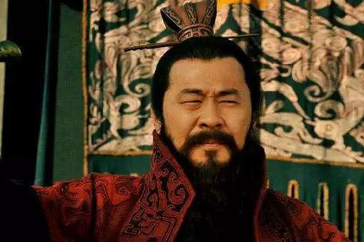 煮酒论英雄曹操为何不直接拿下刘备?他究竟在试探什么?