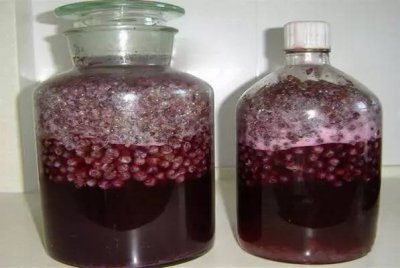 ​如何来酿造干红葡萄酒(干红葡萄酒酿造工艺流程图)