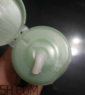 欧诗漫控油洁面乳使用心得_产品评测