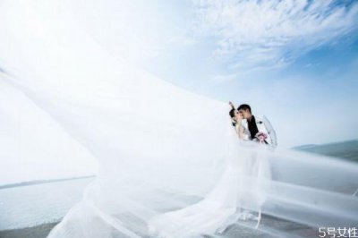 ​闪婚是指多久结婚 闪婚的意义