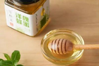 ​洋槐蜜时间长了颜色会变深吗 洋槐蜜变质是什么样