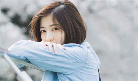 女朋友想抽烟惹她生气了怎么哄