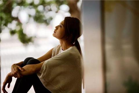 女朋友吵架打人怎么哄？教你有效的方法和技巧