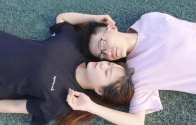 ​什么样的男生招女生喜欢？女生根本招架不住