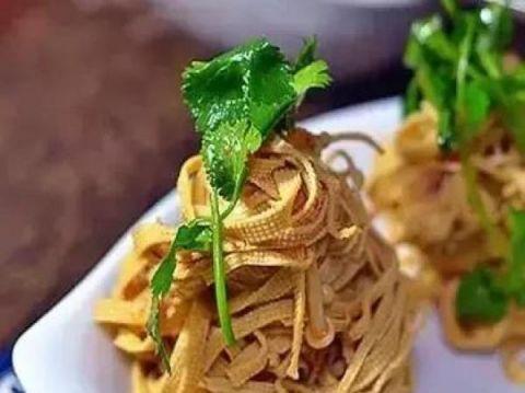 豆腐皮怎么做好吃？看看这20种豆腐皮家常做法，美味又下饭太赞