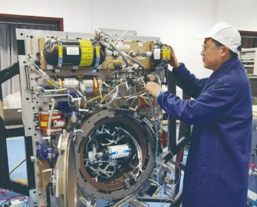 ​送柜上天就像“嫁女儿”！中国科学家要在太空点把火
