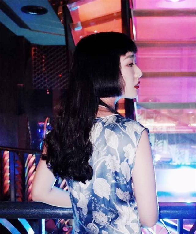 有一种洛丽塔发型，叫长寇的“水母头”，显瘦百搭，圆脸lo娘爱了