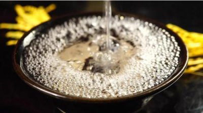 ​高端白酒怎么选？衡水老白干1915VS飞天茅台深度测评