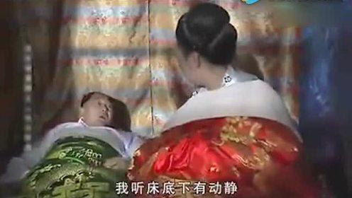 囧哥:男子腿卡护栏 大声呼救被当耍酒疯 金鸡独立一整晚