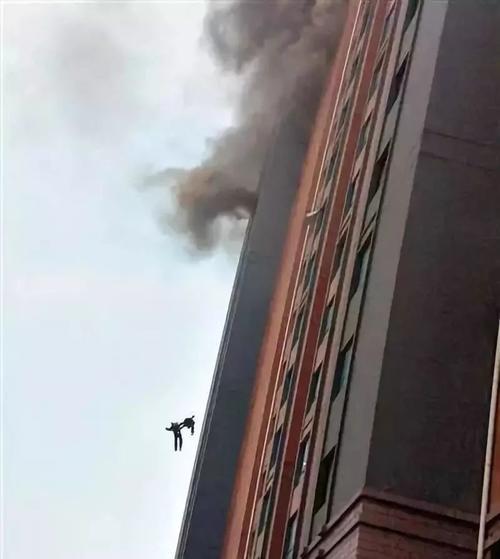 “孕28 周，孩子活了，我死了！” 我曾经以为怀孕很容易，我错了