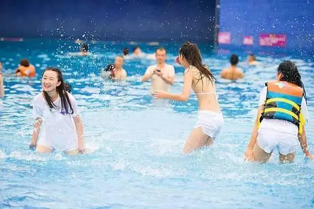 腿软 广东首座全透明玻璃桥即将开放 深圳出发只要53.5元