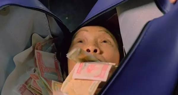 “周星驰御用”侯焕玲95岁辞世，67岁才开始拍戏，一生从未恋爱过
