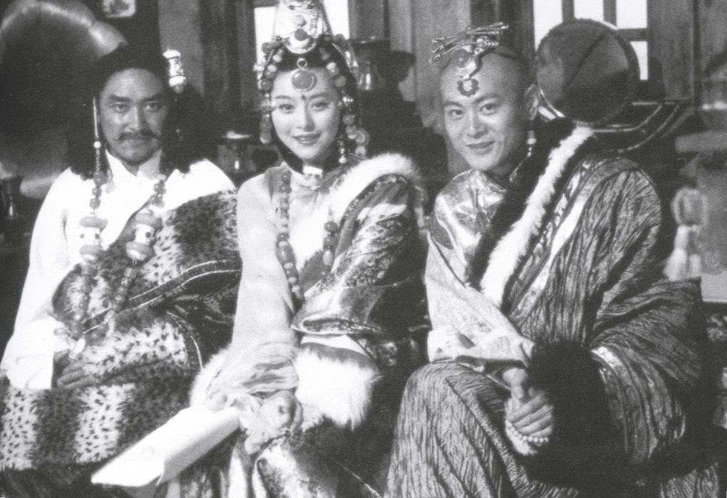 出场不足5分钟！范冰冰旧日绯闻男友“新倚天”中成“银叶先生”
