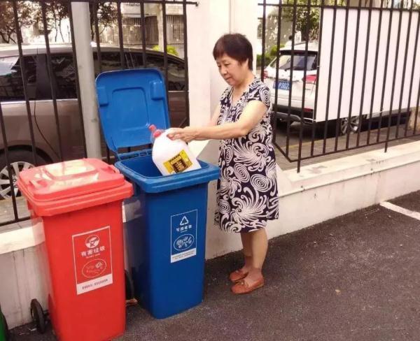 垃圾代扔服务上线，你会尝试吗？