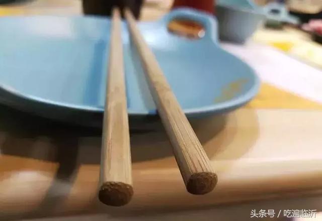 折服亿万吃货的坛老徐落户临沂，味道鲜美，吃鱼不吐刺！