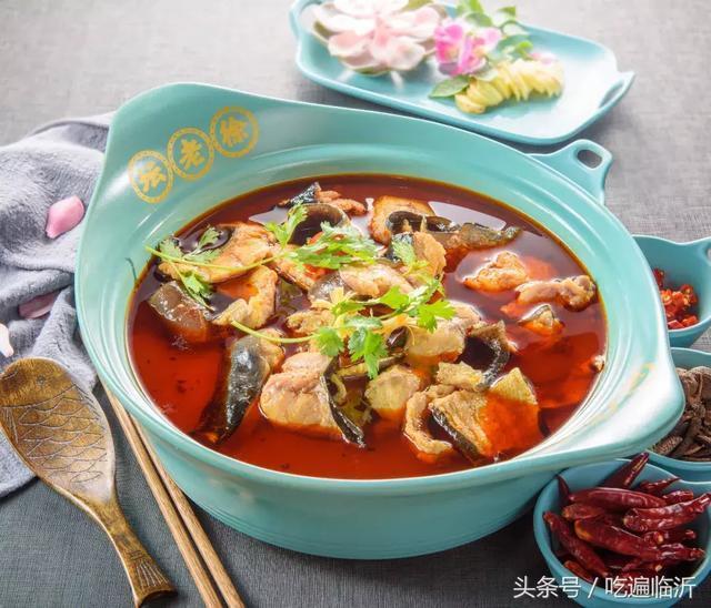 折服亿万吃货的坛老徐落户临沂，味道鲜美，吃鱼不吐刺！