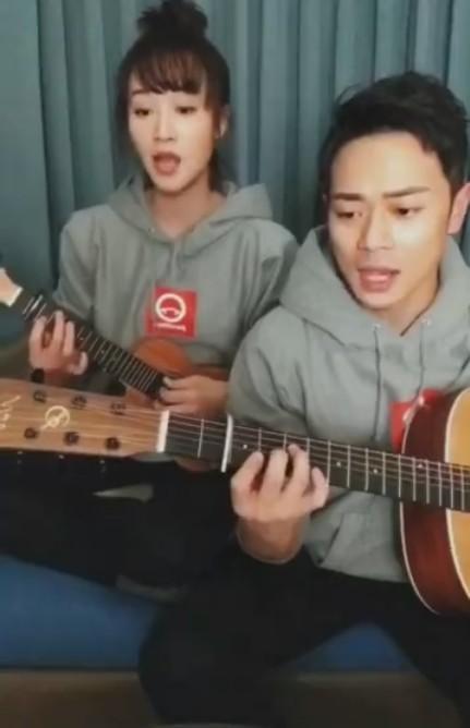 还记得当年的真命小和尚吗？如今已经30岁了