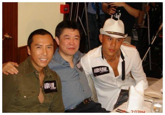 身手不输李连杰，25岁被周星驰选中，终成第四代功夫明星