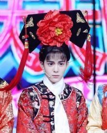 曾舜晞又凭三十六圈粉无数, 侯明昊仍靠“鹿晗脸”混饭吃