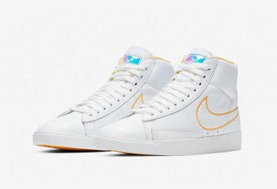​简约又出彩！彩虹镭射 Nike WMNS Blazer Mid 现已发售