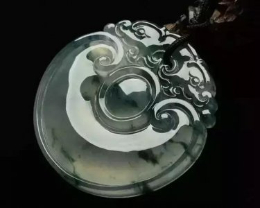 ​翡翠如意的寓意解读，难怪古人都那么喜欢它