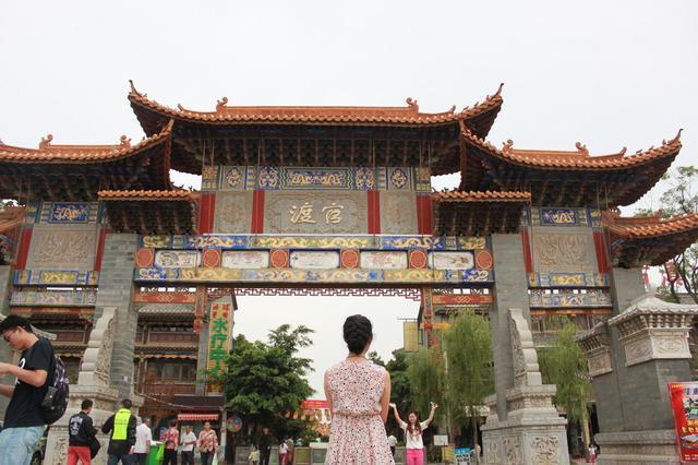 云南昆明有个“良心”古镇,是4A景区却免费开放，好多游客不知道