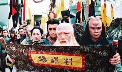 ​17年前的《封神榜》，温碧霞本色出演，而她竟然是著名“鬼婆”