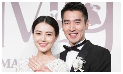 ​赵又廷宣布当红女星高圆圆怀孕 赵爸赵树海渴望抱小孙女