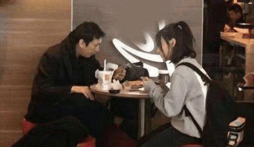 网传王思聪睡了冯提莫不负责, 本尊发话: 老子从没这么玩过
